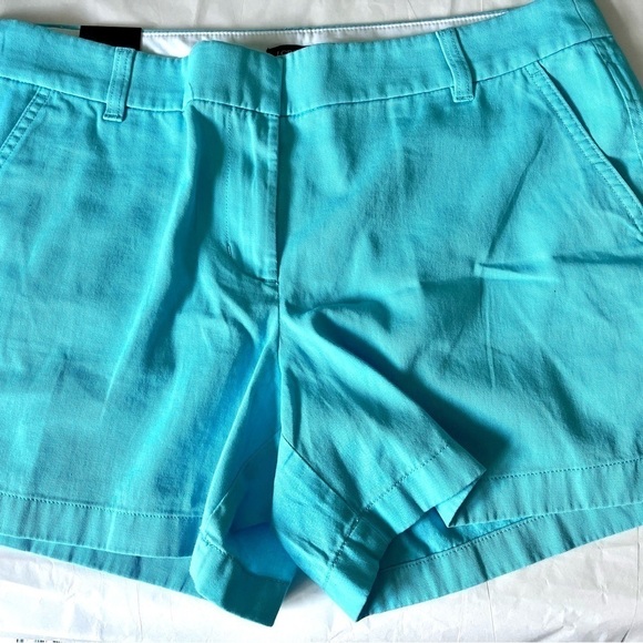 J. Crew Re-Imagined, inspired by the people & planet, classic chino 5” shorts. - Picture 3 of 5